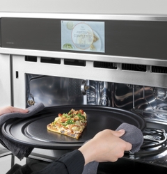 GE Appliances expands its line-up of the most advanced cooking technology with three new built-in Advantium® speed cooking oven models.