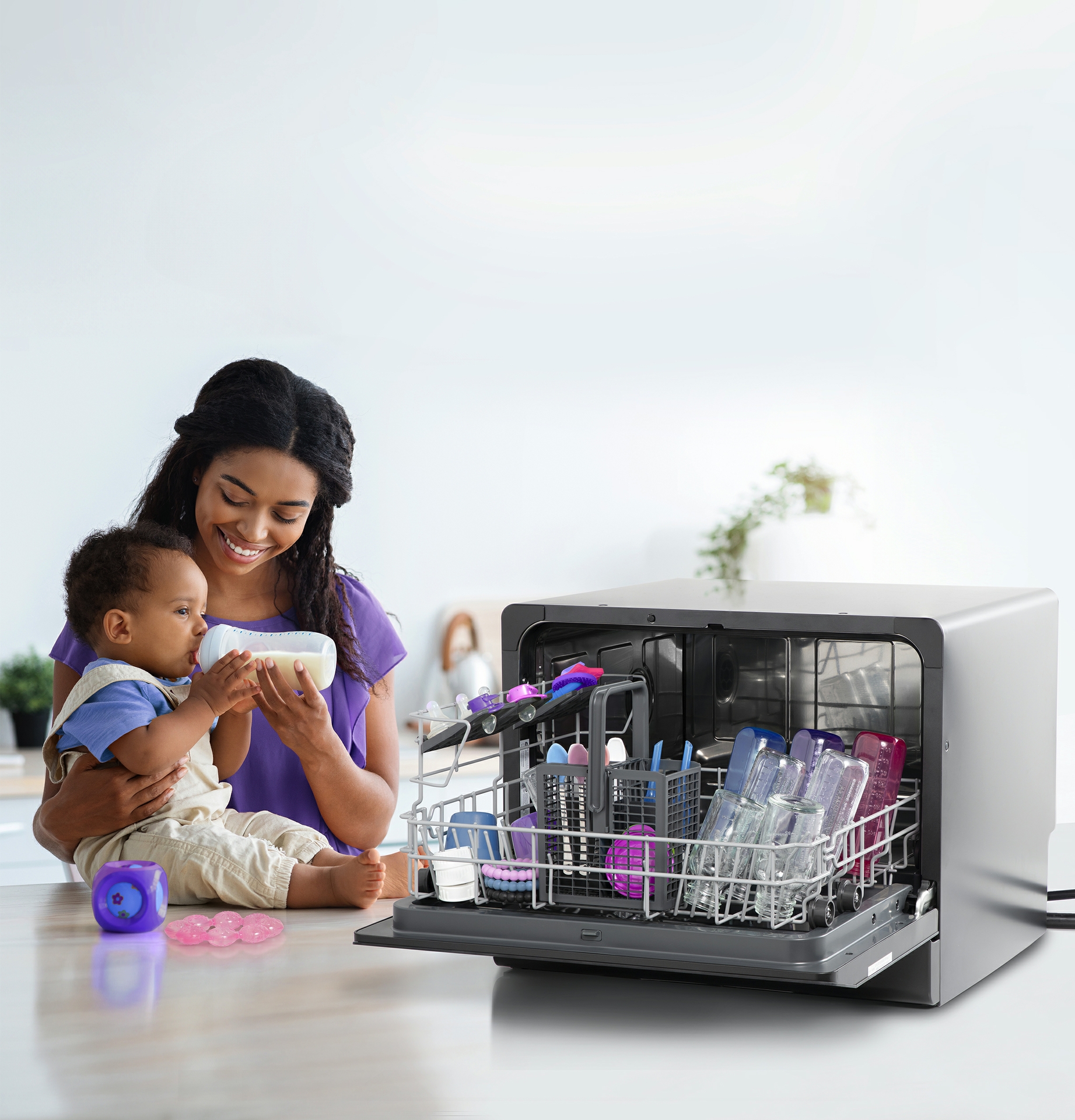 Designed to help multi-tasking parents save time, the NEW Baby Care Cycle eliminates 99.999% of bacteria with NSF certification.
