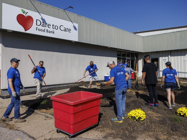 GE Appliances Expands Longstanding Partnership with Dare to Care Food Bank Through Donation of Cold Storage Units to Support Fresh Food Distribution