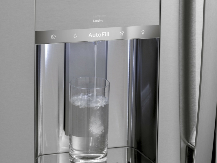Premium Filtration: GE Genuine XWFE Filter is certified to reduce 50+ impurities including lead, chlorine, PFOA/PFOS, microplastics, arsenic, and select pharmaceuticals. (Impurities not necessarily found in all users’ water)