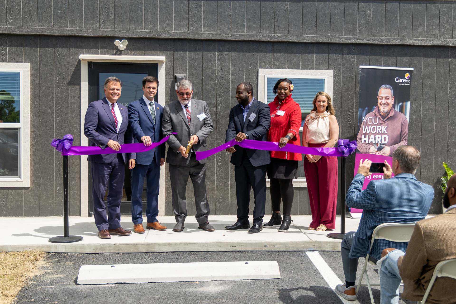 GE Appliances opened a new primary care clinic for its employees in Decatur AL. 