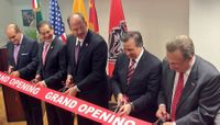 Mayor Berry, President Frank inaugurate New Mexico Trade and Higher Education Center of Mexico City