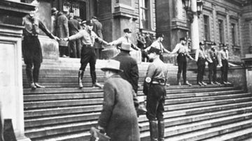 UNM Law School hosting exhibit on 'Lawyers Without Rights'