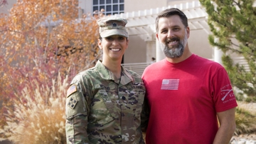Black Hawk pilots defy all odds while building a nest 