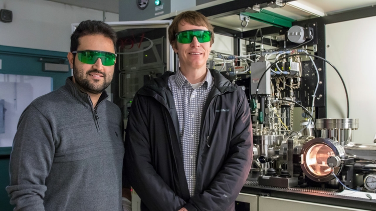 Researchers Morteza Monavarian & Daniel Feezell