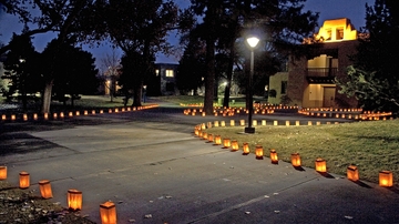 UNM's 'Hanging of the Greens' set for Friday, Nov. 30