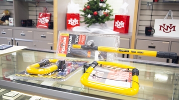 UNM Bookstore offering bike and steering wheel locks below retail price 
