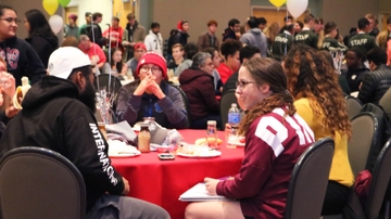 UNM Student Union Building hosts Late Night Breakfast Dec. 8