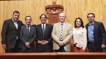 UNM SPA director honored by Universidad de Guadalajara