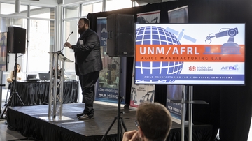 UNM technology showcase entices industry leaders 