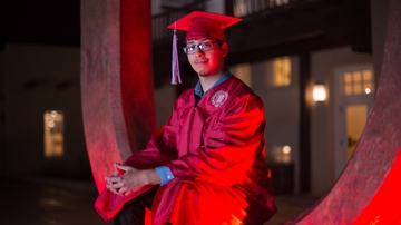 Free photos at The U For spring grads on April 2 & May 1