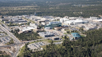 UNM, Los Alamos National Labs sign new cooperative joint faculty agreement