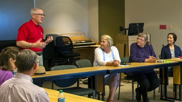 UNM provost and vice provost visit UNM-LA
