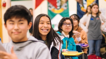 UNM professor studies Navajo verb usage in children
