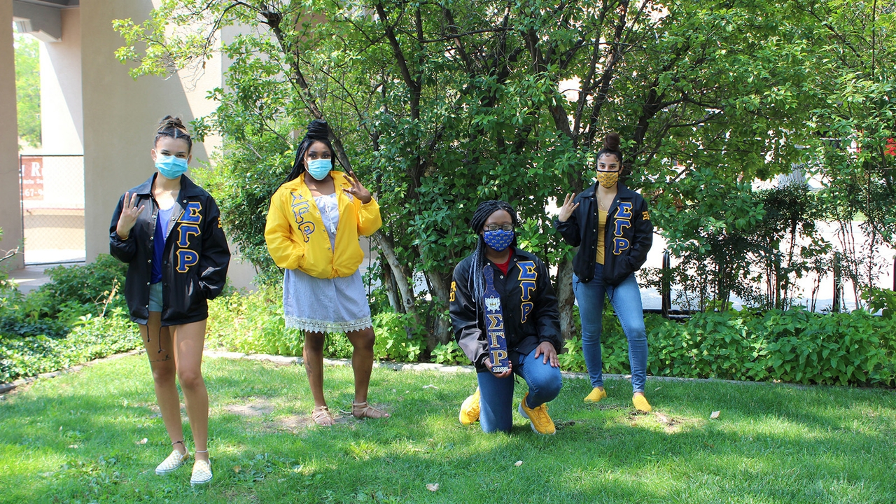 Sorority sisters of Sigma Gamma Rho