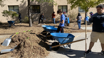 ASUNM Community Experience hosts annual Fall Frenzy