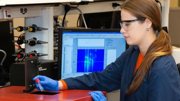 Applications due for L’Oréal Women in Science