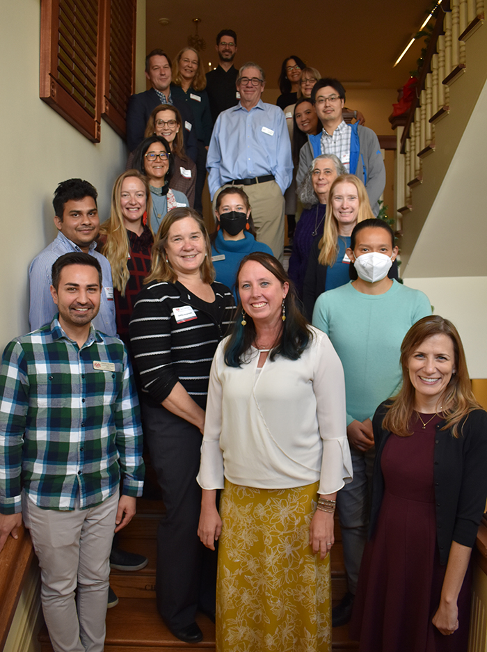 FRESSH 2022 Cohort with their mentors