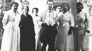UNM professor's book chronicles struggles of domestic workers in Chile