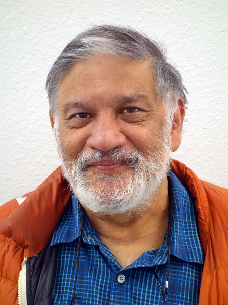 Distinguished Professor Emeritus Vasudev “Nitant” Kenkre Nitant Kenkre