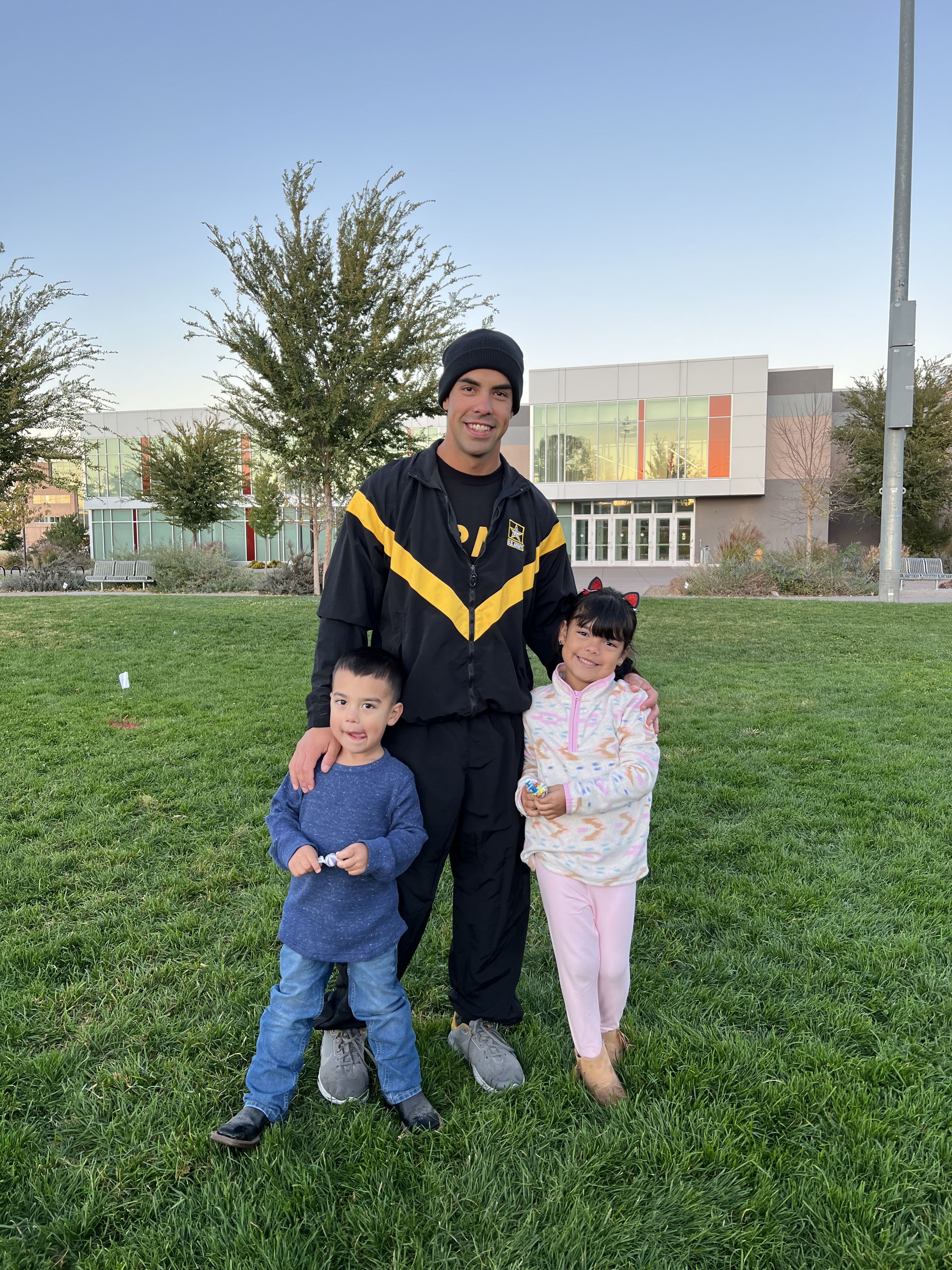 2023 Inspiring Graduate | Bryan Rojas | UNM UCAM Newsroom