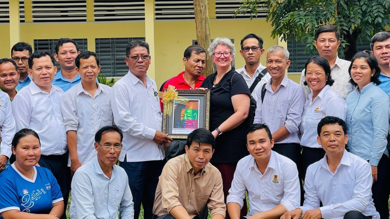 Cambodia Embassy officials meet with Stephanie Moore