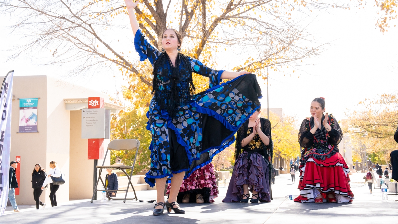Flamenco dancers