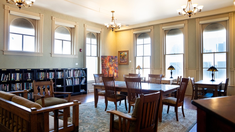 Hodgin Hall library