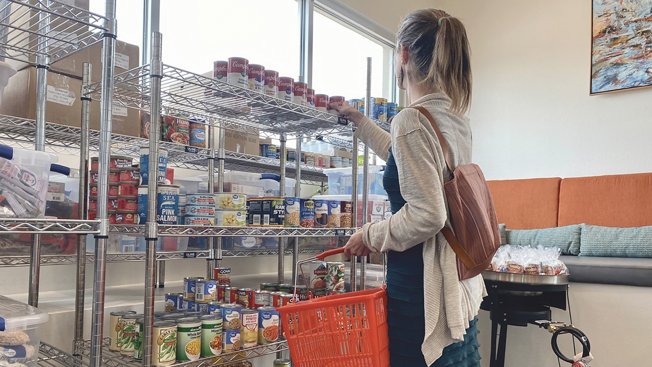 UNM-Taos Thrive Pantry