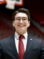 Graduates honored with 2025 Clauve Outstanding Senior Awards | UNM UCAM ...