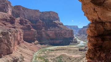 UNM study finds link between Grand Canyon landslide and Meteor Crater impact