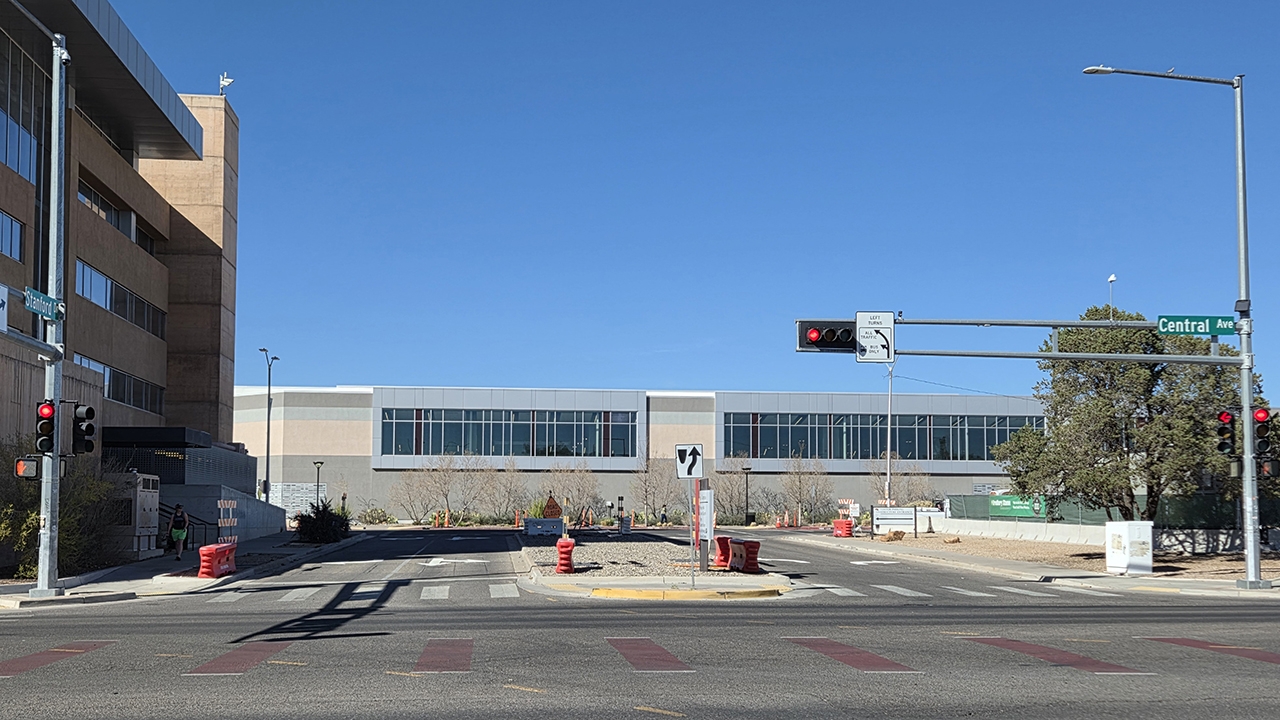 UNM to add gated access to campus on Central Avenue | UNM UCAM Newsroom