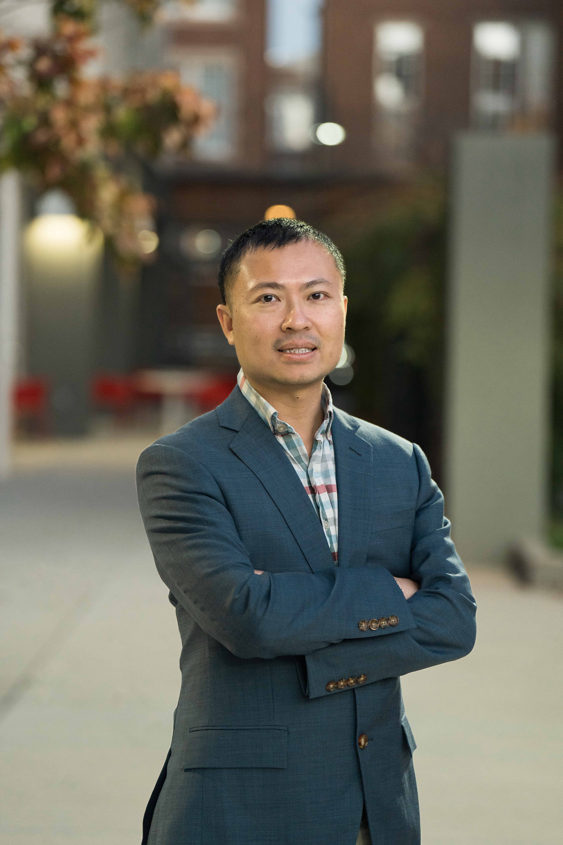 Assistant Professor of Human Resource Management I-Heng (Ray) Wu AIV00850