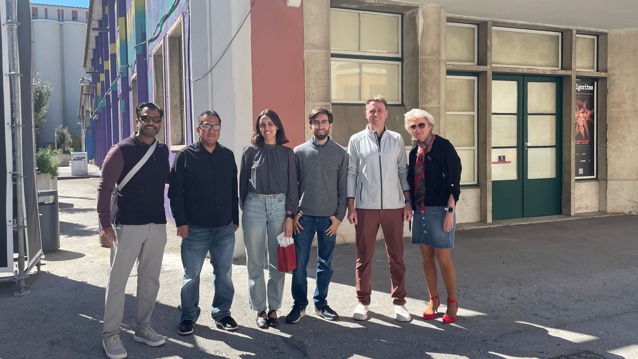 UNM Anderson EMBA cohort spends an immersive week in Lisbon