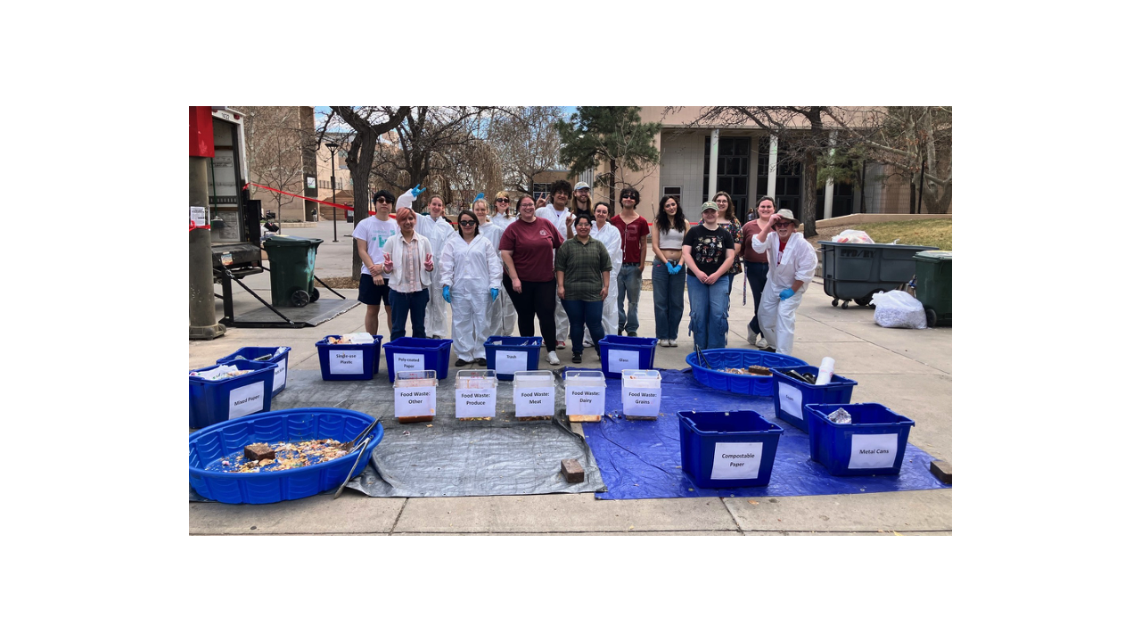 Students lead UNM effort to recover food, reduce waste and support basic needs