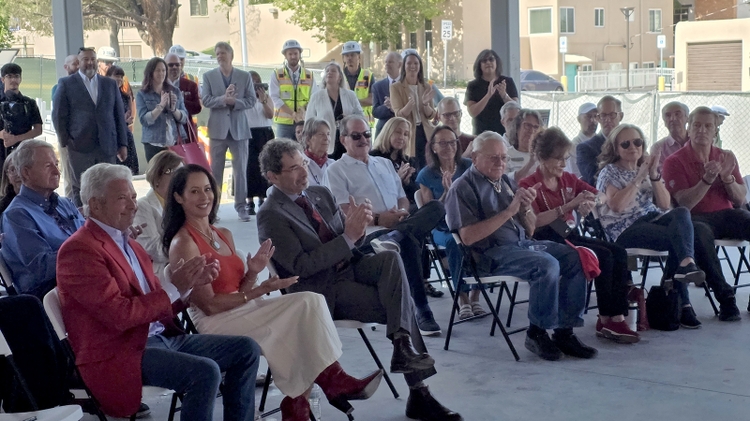 (l. to r.): Randy and Tisha Velarde, and new UNM President Steve Goldstein