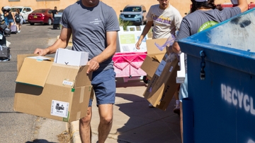 202608_UNM_CES_SutainabilityMoveIn_JoshuaWhitman_6