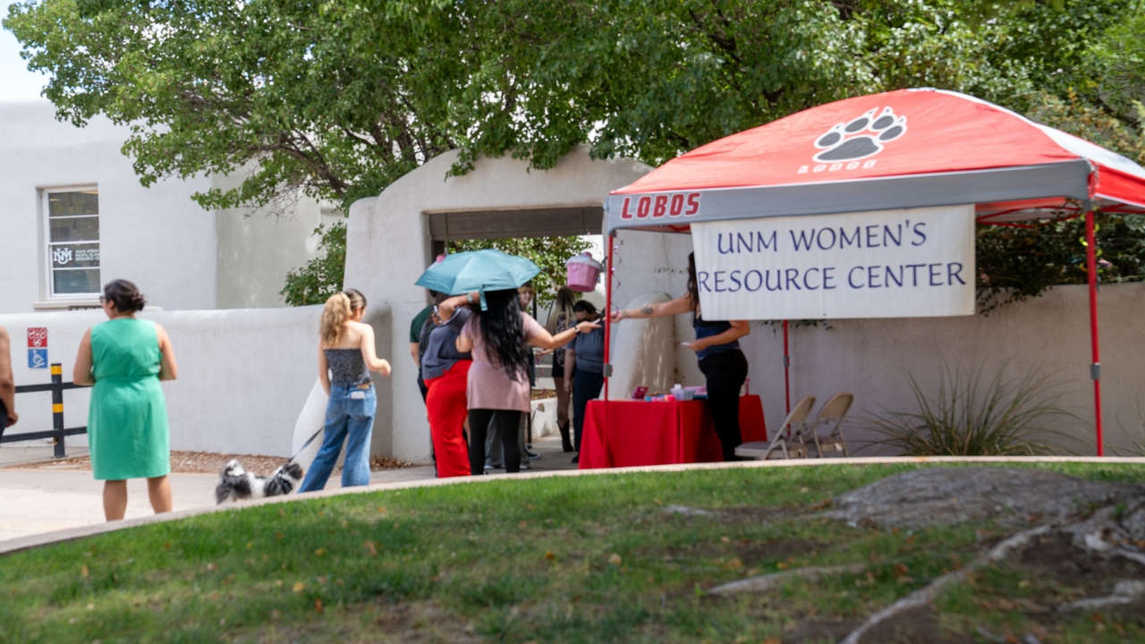 UNM’s Women’s Resource Center celebrates grand opening for new space