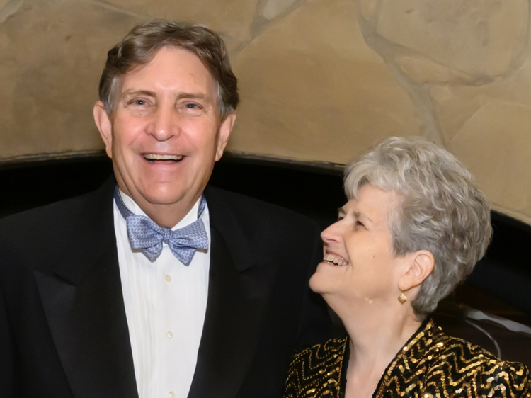 009_USTIrishStudiesGala_111425_MCW CWH LG laugh