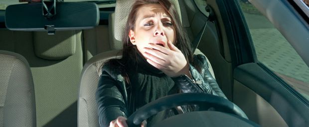 Woman-Driving-Drowsy-AAA