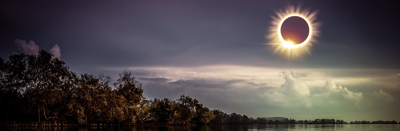 1031227632-total-solar-eclipse-1280x420