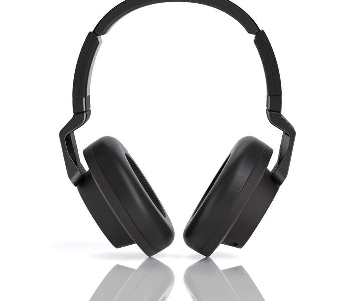 AKG K545