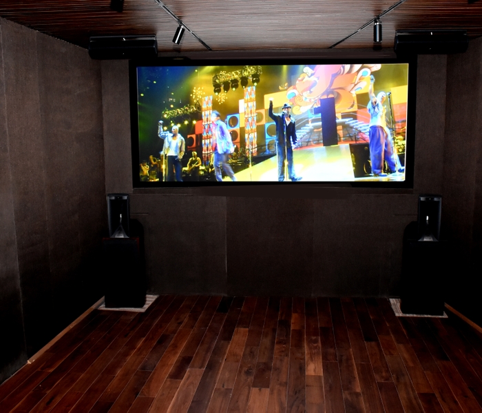 Luxury Audio Showroom Ahmedabad 2