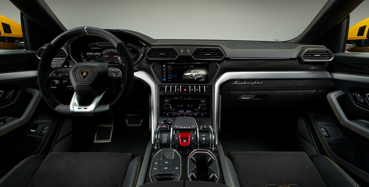 urus_yellow_interior_central_console