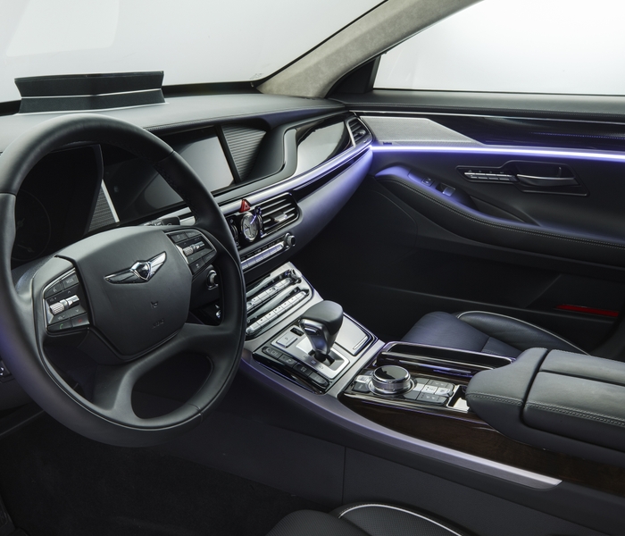 SUMMIT Next_GENESIS_DASH_WITH_LIGHTS