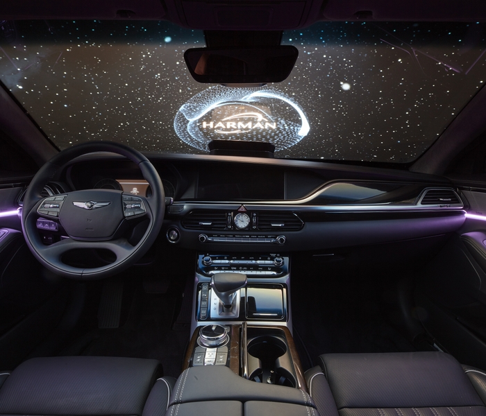 SUMMIT Next_INTERIOR_DASH_WITH_PROJECTION_OPTION_3