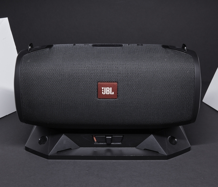 VOYAGER Next_Subwoofer_Dock