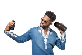 TinieTempah_Seamless_25-95_2017040301