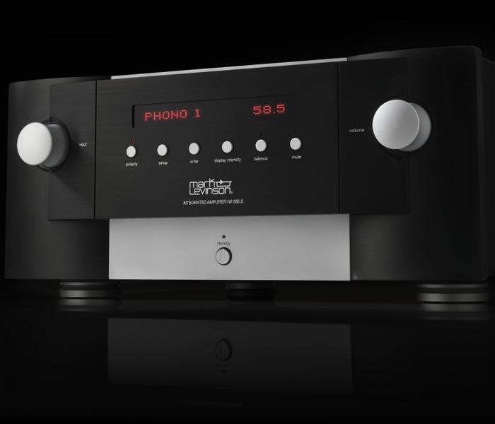 ML_585.5 Amplifer_Detail Front