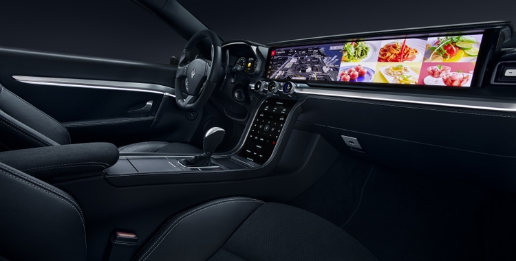 0000_Full_Dash_Interior